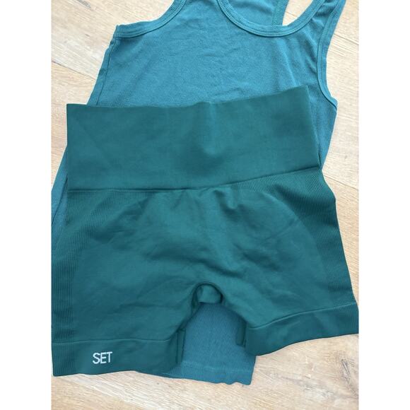 Green SET ACTIVE workout set biker short tank top/size medium - Picture 4 of 7